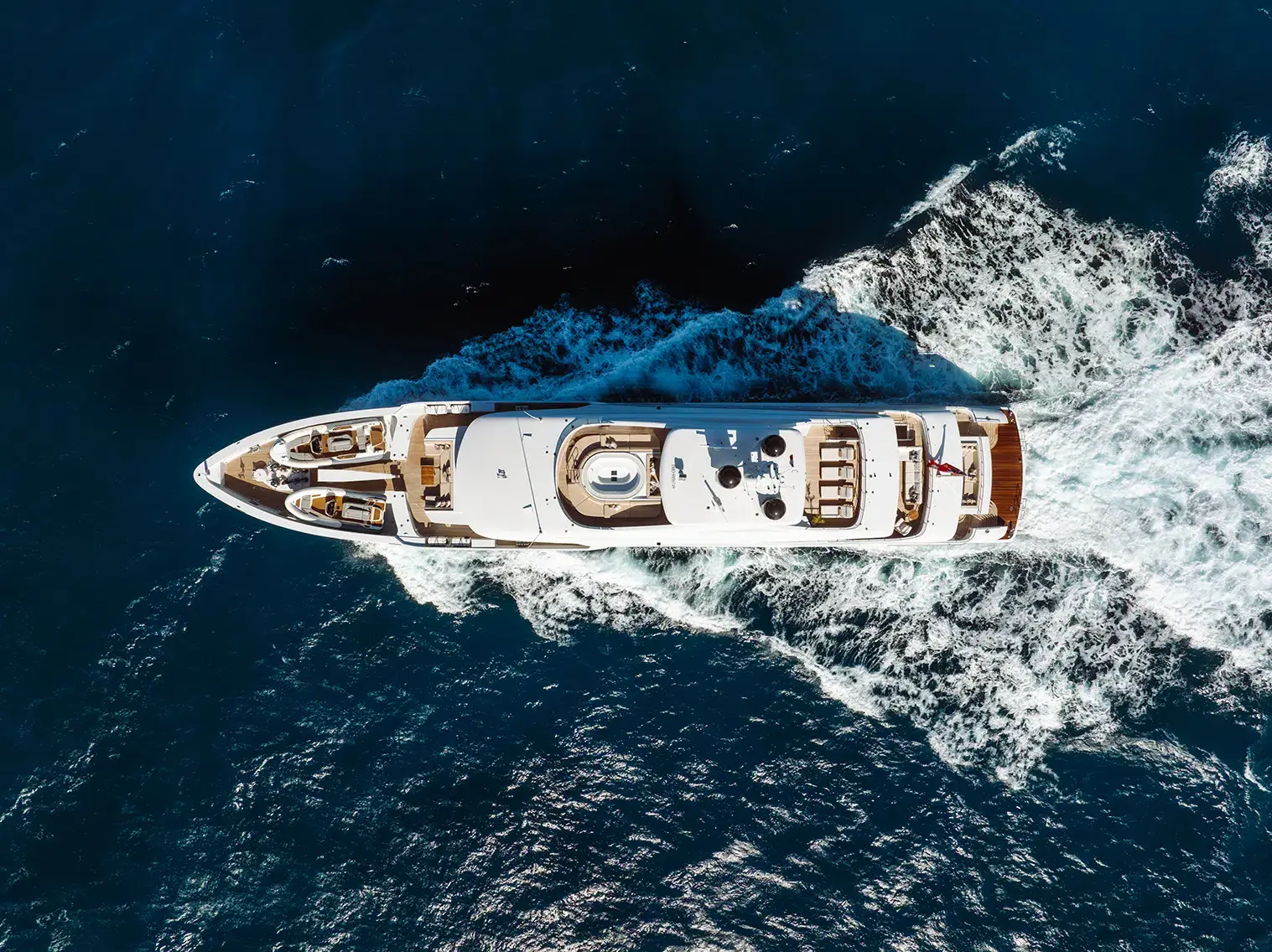 Heesen Moskito 55m | Süperyat Tasarımında Performans Zirvesi