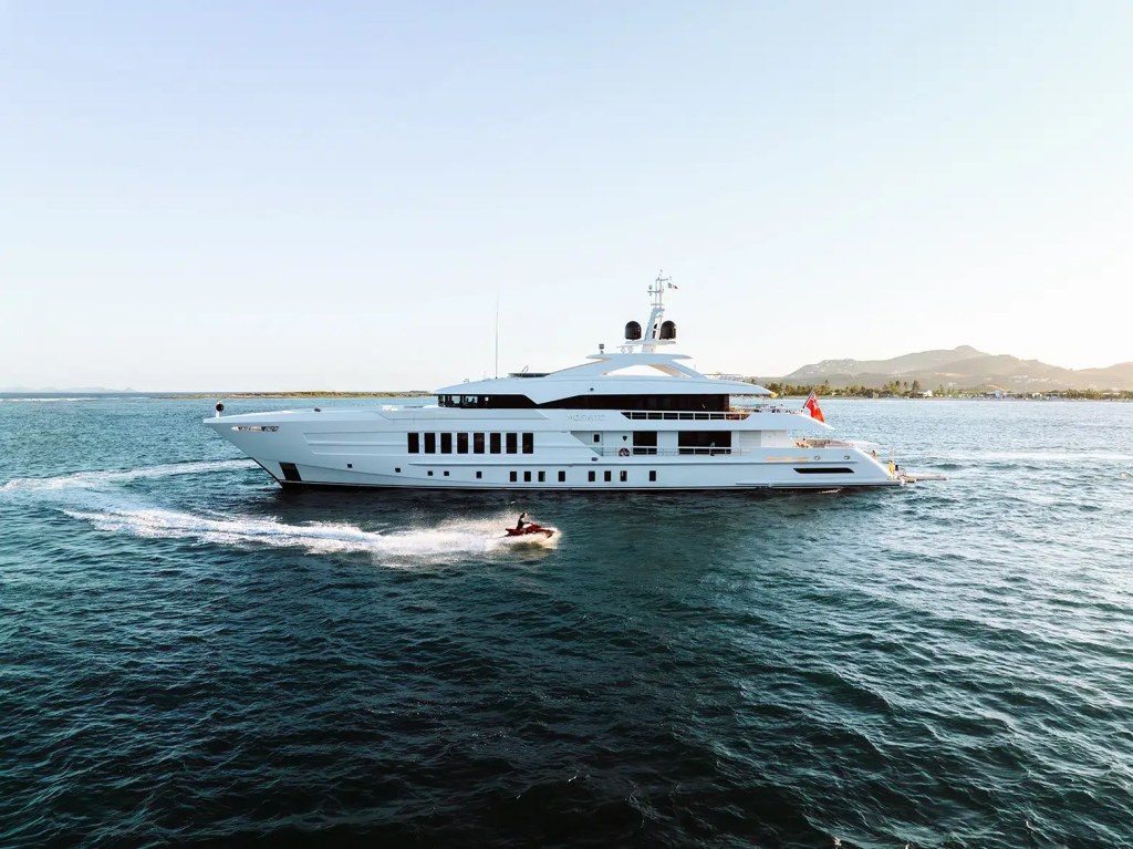Heesen Moskito 55m | Süperyat Tasarımında Performans Zirvesi