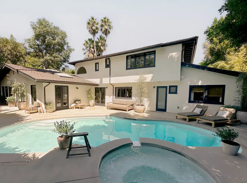 Sherman-Oaks’ta-Essiz-Bir-Ev-Alicisini-Ariyor