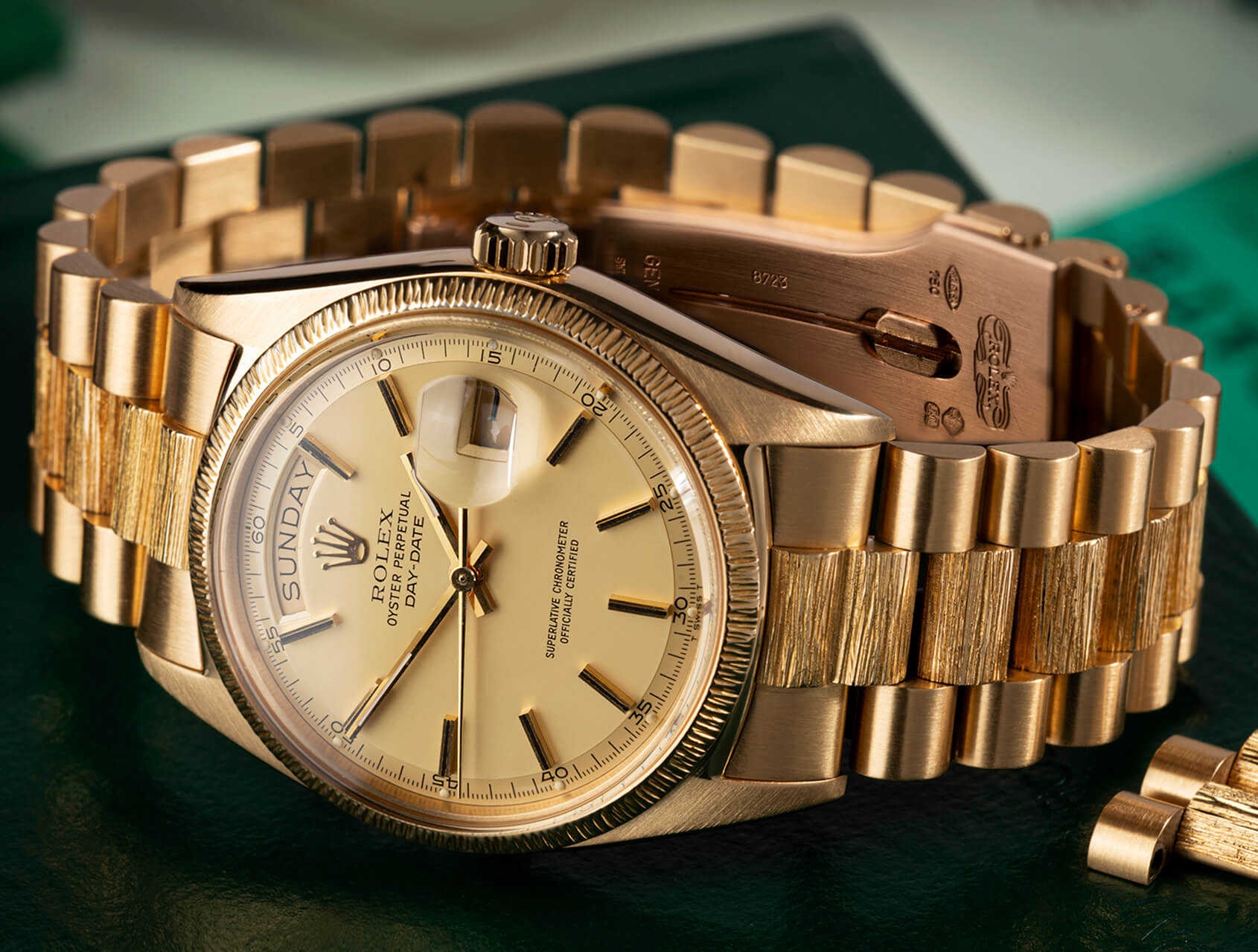 Rolex-Day-Date-Bark-Zamansiz-Sikligin-Nadir-İncisi