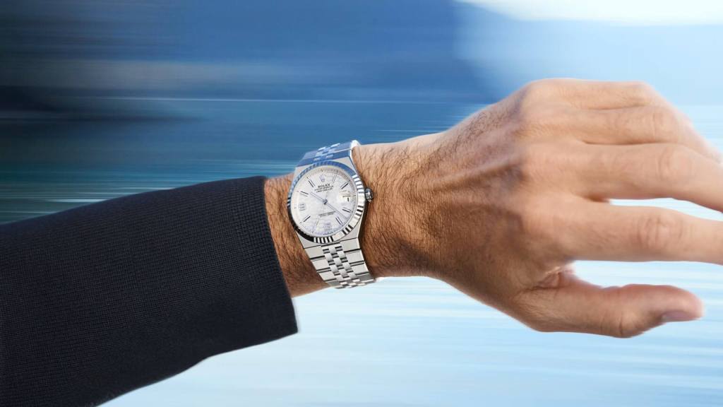 Rolex-Land-Dweller-2025-model-saat
