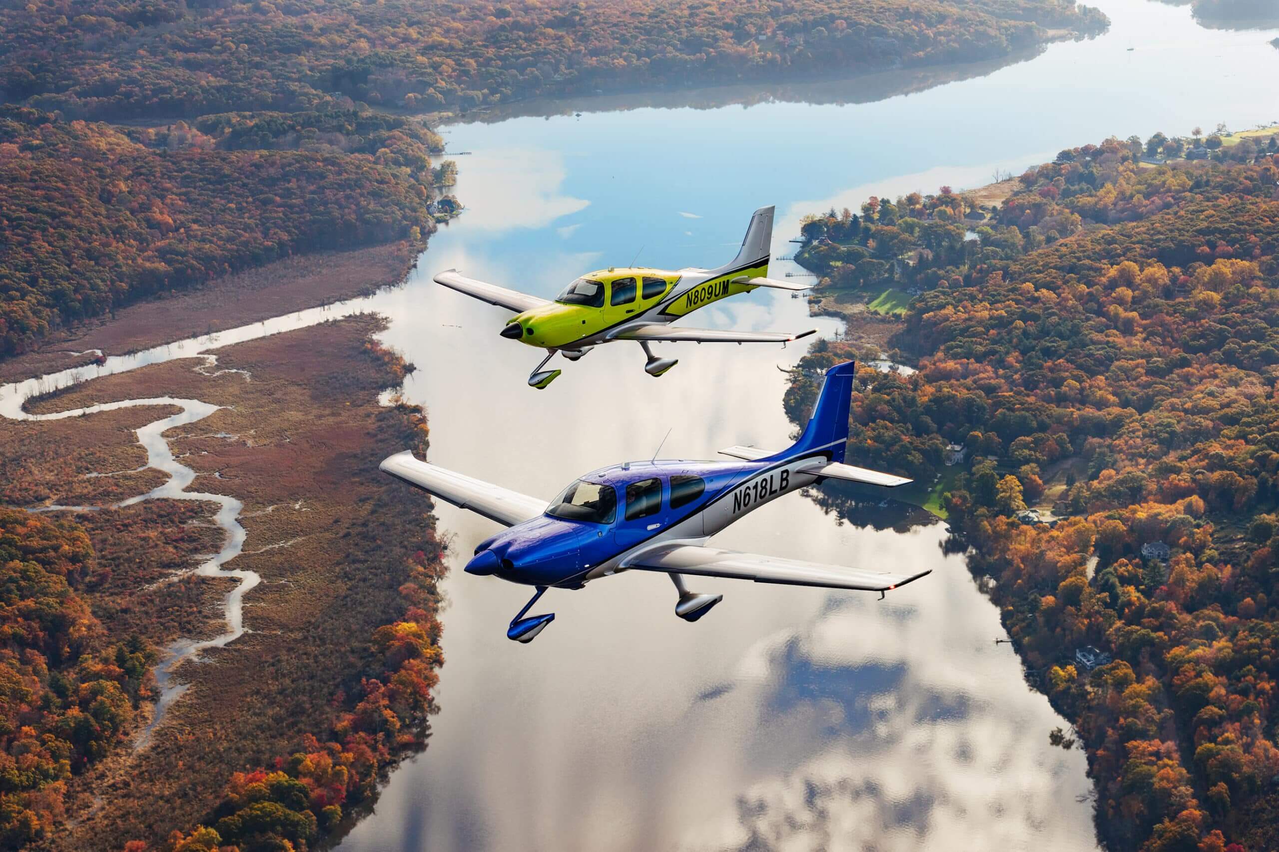 Cirrus-SR22-G7+Acil-Durumda-Kendini-indirebilen-Ucak